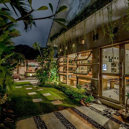 Lokal Bali Hostel Кута Екстер'єр фото