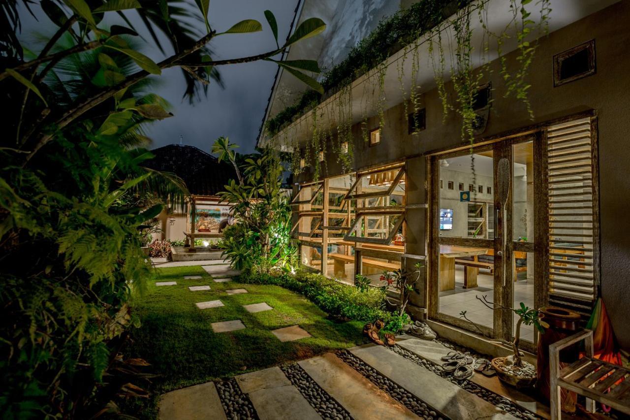 Lokal Bali Hostel Кута Екстер'єр фото